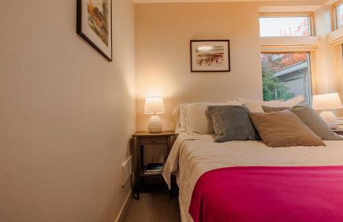 Rooftop access and Views Lake Union Lookout - Photo 14