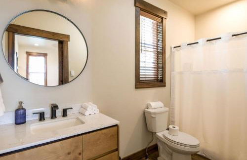 Elk Ridge Village 401C Cozy Cabin with views of Flathead Lake and the mountains - Foto 12