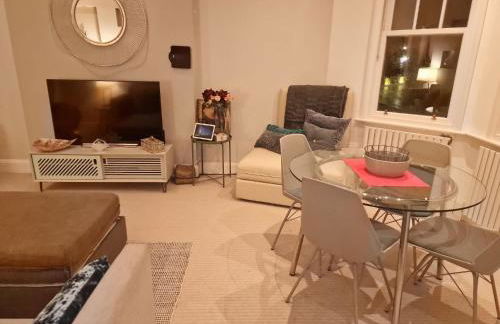 Quintessentially 'London' flat - Foto 16