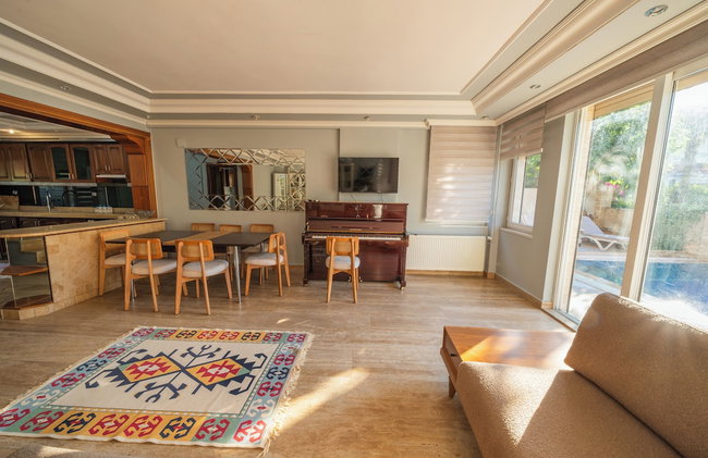 Villa Şükran Daily Weekly Rentals İçmeler - Foto 2