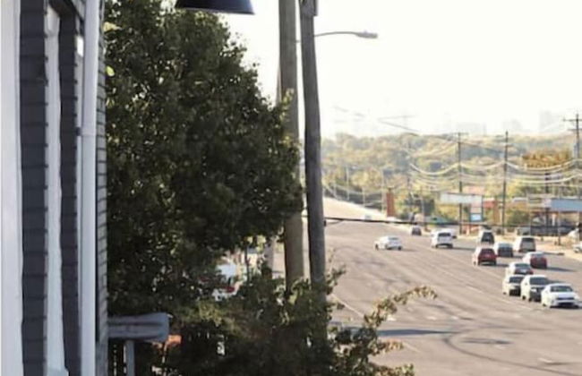 Cute & Friendly 1-BR 10 Mins From Nash - Foto 19