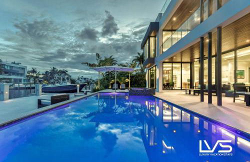 Carlotta- New Construction Luxury Waterfront Villa - Foto 22