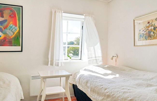 6 Person Holiday Home in Svaneke - Foto 3