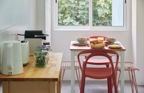 Spacious & Light-Filled 4BR Apartment By TimeColer - Foto 45