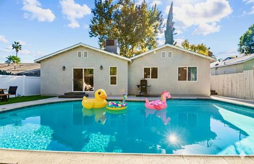 Charming Encino Retreat with Pool - Foto 22