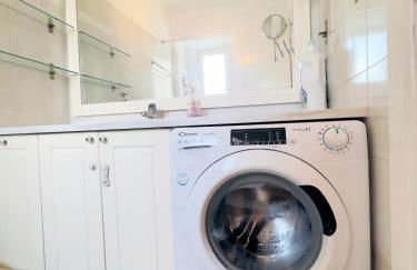 Cozy fairytal garden apartment, Family Friendly, Free parking, 15 Min to Airport - Foto 40