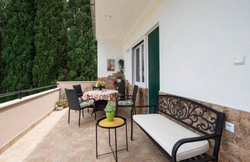 Holiday House near Split with heated pool - Photo 40