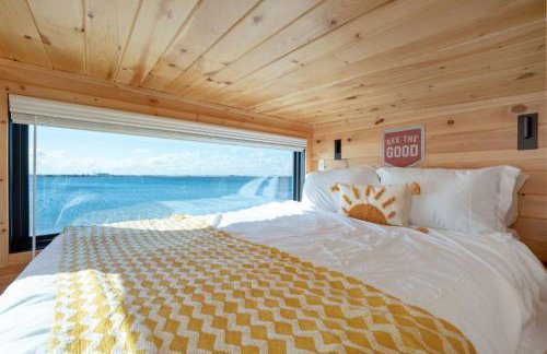 Luxury Waterfront Cabin 7 - Foto 11