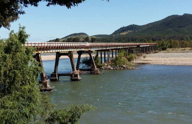 Tour de vinhedos e adegas pelo vale de Itata - Foto 1