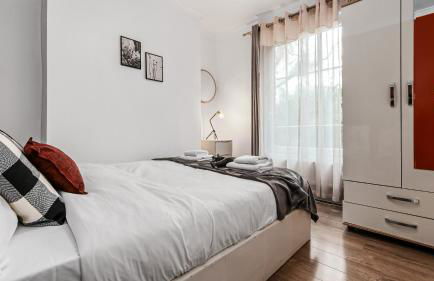 Lovely Flat by Emirates - 5 mins to Kings Cross St Pancras - Foto 3