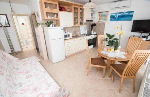 Apartment Alba - Photo 8