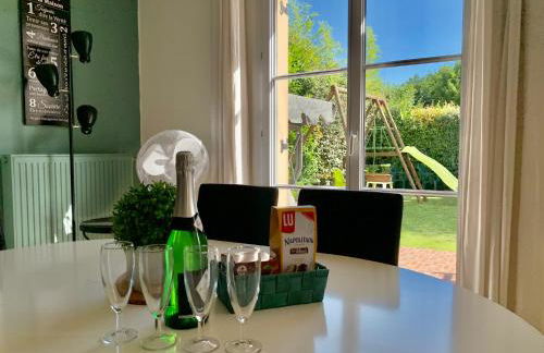 DISNEY & PARIS Happy Villa for 10 persons with Private Garden & Terrace 4 bedrooms, 3 bathrooms FIBER Wifi Netflix & free Parking - Foto 14