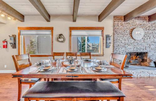 South Lake Retreat Deck Dock & Game Table - Foto 12