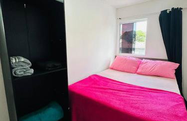 Apto Mobiliado e Confortavel Zona Norte - Foto 2