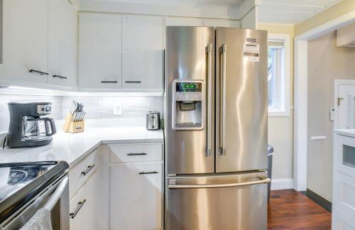 Gilford Townhome with Lakefront Beach and Pool Access! - Photo 15