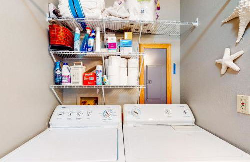 Relax at The Cove Waterfront Getaway - Foto 10