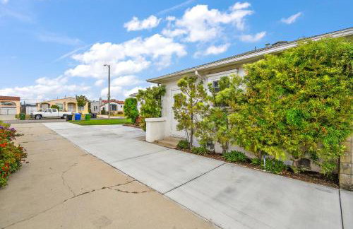 The SOFI Special - Modern Retreat, Dog Friendly - Photo 24