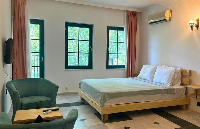 Club Mel Holiday Resort - Photo 36