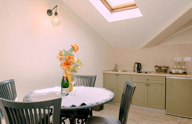 D & Sons Apartments - Photo 66