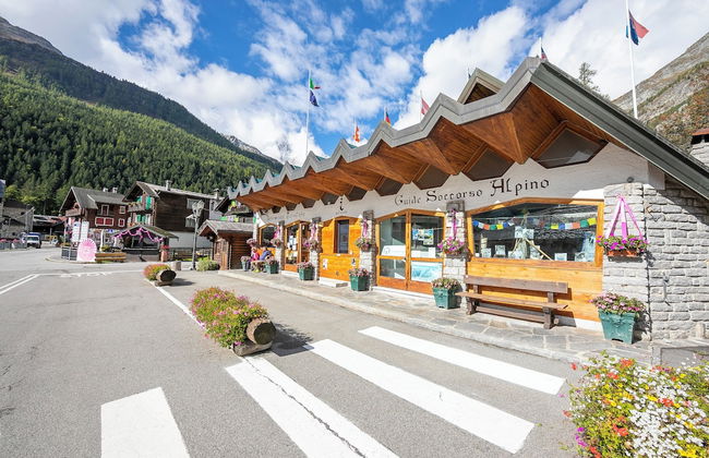 Monterosa Cozy Apartment 200m From Ski - Foto 24