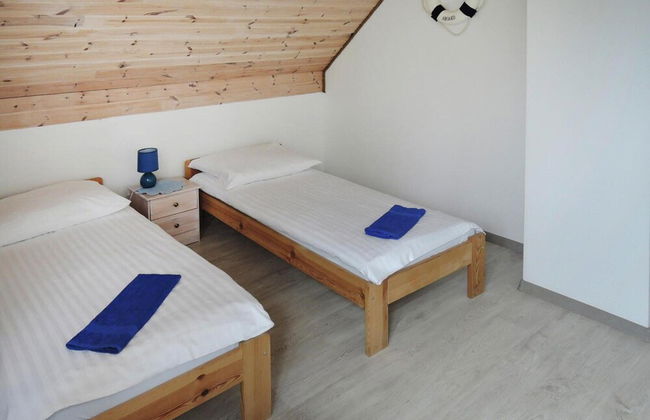 Villa in Troszyn by Lake With Natural Beach - Photo 10