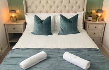 A Modern Classic 2 bed apartment by Graves Park - Foto 10