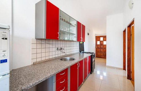 Cozy Apartment In Nevidane With Kitchen - Foto 16