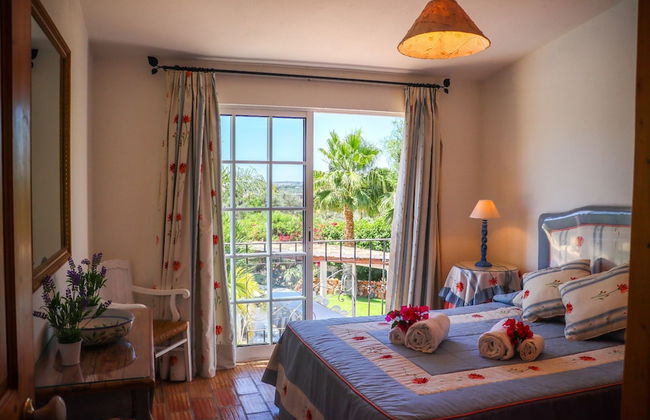 Idyllic Farm House With Huge Garden for 14pax - Foto 13