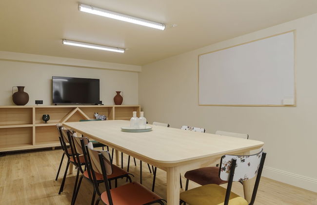 Hôtel Corneille - Entrée autonome, réception en ligne -Encore Mieux - Photo 19