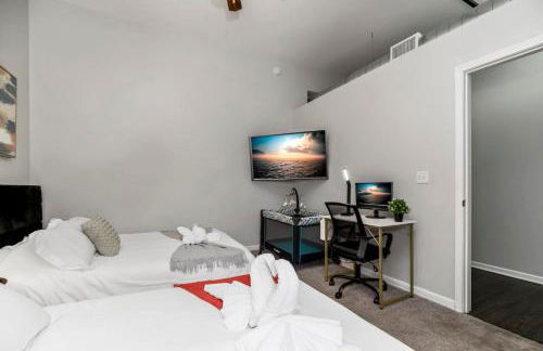 Cozy 1BR Parking, Rooftop, Near Arrowhd & TMobile - Foto 58