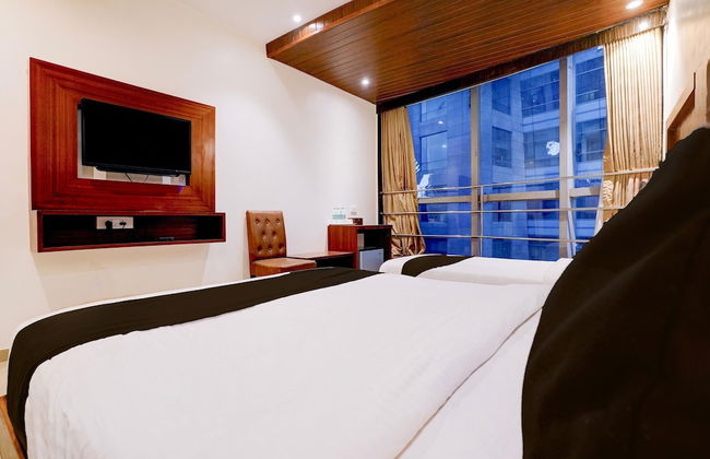 Luxurious Stays at Times Square Le Western Mumbai - Foto 23