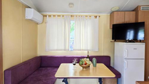 Camping Costa Dorada Bungalow Maia - Foto 5