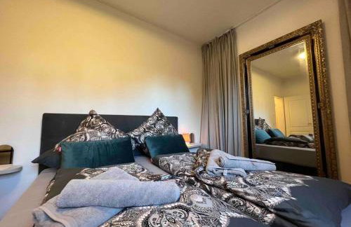 4YOUnic Glonn1 * Boxspring * Jacuzzi * Netflix*65“ - Foto 30