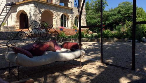 mas des broussonnetiers - Photo 2, Garden