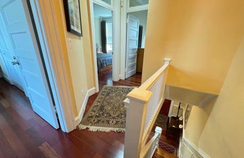 Gorgeous Beautiful House 4BR with Parking - Foto 19