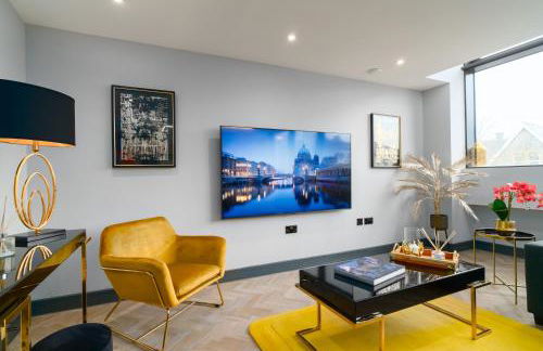 Luxe Apartments, The Moorwell, Secure Parking, - 10mins Cardiff City Ctr - Photo 8