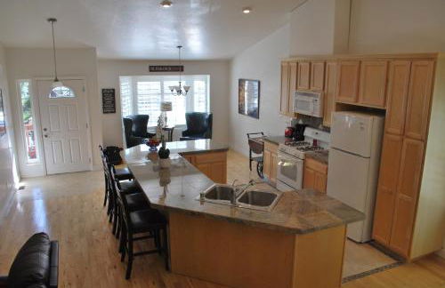 Big Tom's Cabin by Yosemite, lake and trails - Foto 6