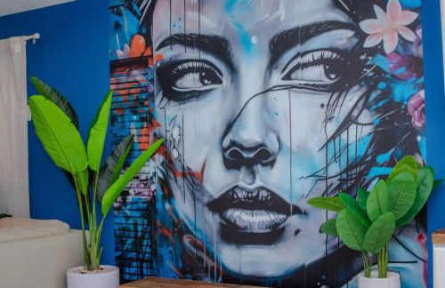 3-Bedroom Tropical Villa with Heated Pool in Fort Lauderdale - Foto 24