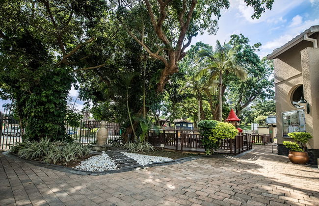 First Group Lake View Cabanas - Photo 59