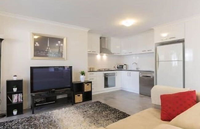 Luxuary Apartment near Airport - Foto 7