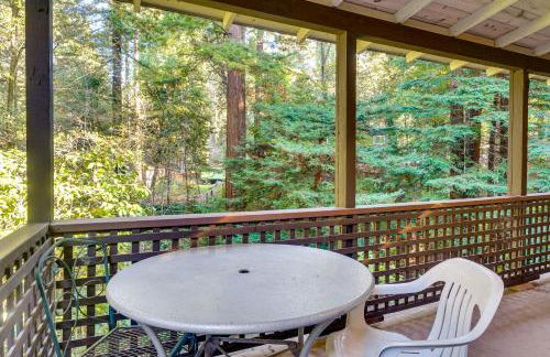 13 Mi to Beach! Forest Brook Creekfront Cabin - Foto 20