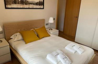 El Cadí, céntrico alojamiento en Puigcerdà, Cerdanya. - Foto 3