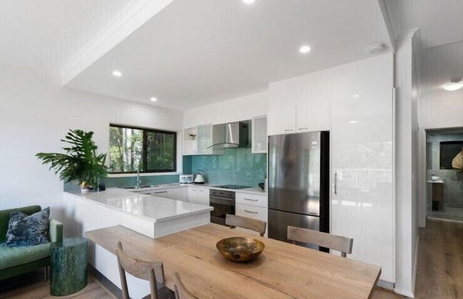 Currumbin Escape 2 BDR Water Views - Photo 4