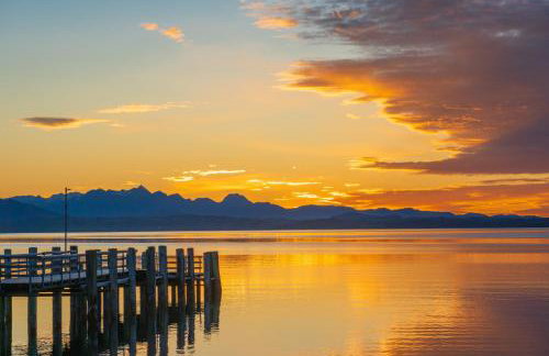 AVINORA Modernes Apartment mit Balkon zwischen Chiemsee und Kampenwand - Foto 16