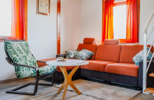 Timber Cottage With Pool - Happy Rentals - Foto 15