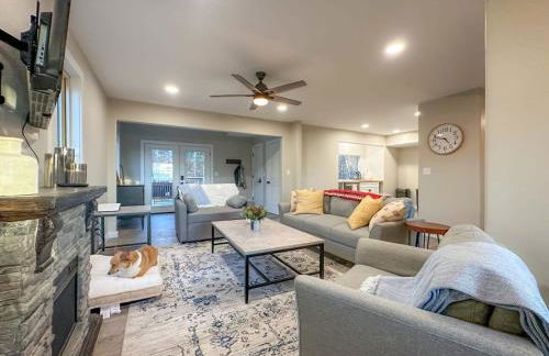 Spa Lodge Sleeps 9 Sauna Hot Tub Mtn Views - Foto 6