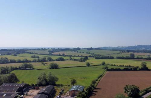 The Stables Stylish cottage with hot tub and parking - Pass the Keys - Photo 28