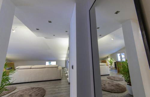 Panoramic Penthouse - In the heart of Domodossola - Photo 8
