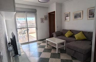 Ático con terraza en el centro de Punta Umbría - Foto 10