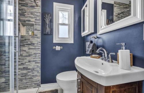 Swim and Relax In our Pool and Hot Tub and Recently Renovated - Foto 44